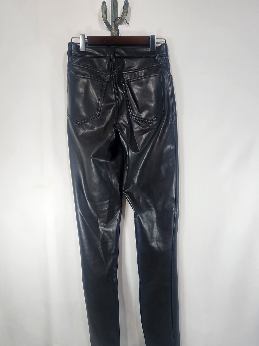 Abercrombie & Fitch Women’s Skinny High Rise Black Faux Leather 5-Pocket Jeans
